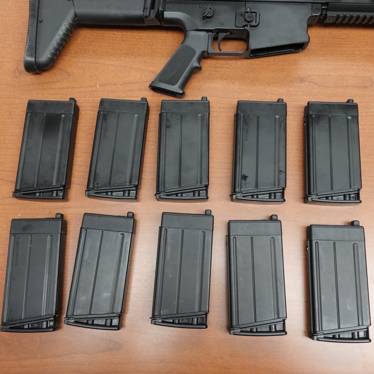 Consignment - VFC SCAR H